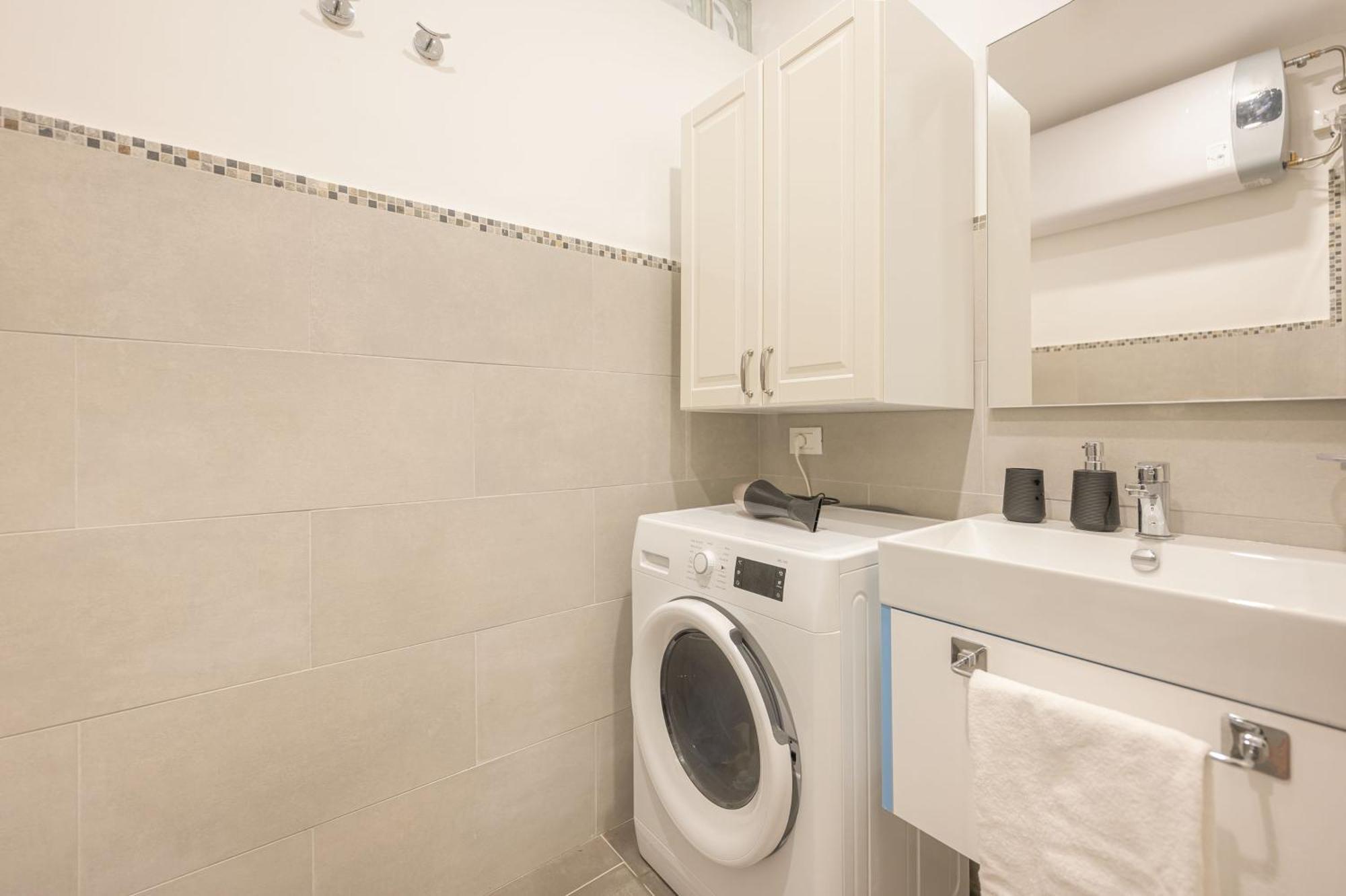 Apartamento Casa Luna - 10 Min From Train Station Venecia